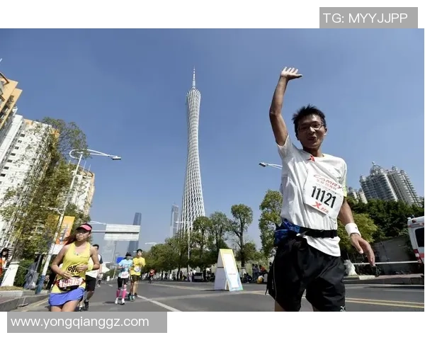 南京极限运动队在马拉松大满贯中的精彩表现与状态分析